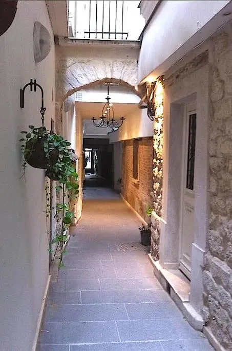 Paris 3° Center - Le Marais Apartment